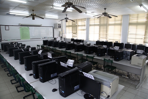 即測即評電腦教室