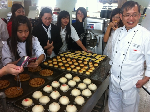 中式點心研習-嘉南藥理科技大學吳昆崙副教授蒞校指導